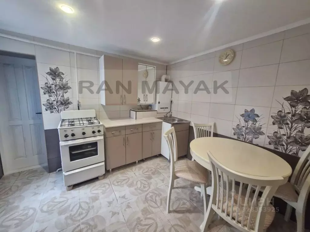 Дом в Адыгея, Майкоп ул. Кирова, 6 (52 м) - Фото 1