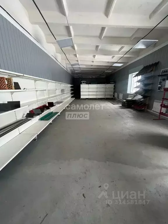 Торговая площадь в Самарская область, Сызрань пос. Гроховка, ул. ... - Фото 1