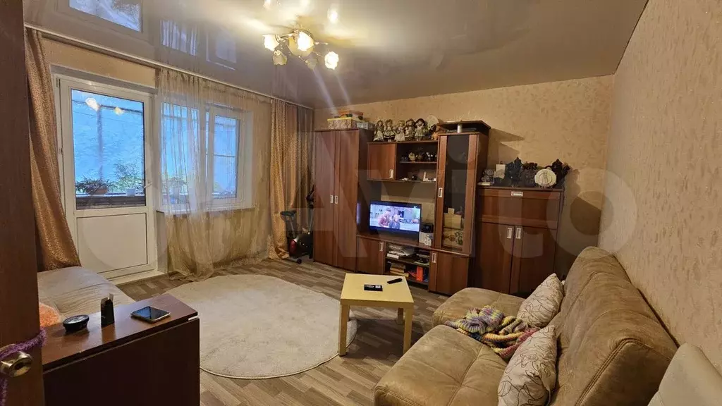 2-к. квартира, 50 м, 1/5 эт. - Фото 1