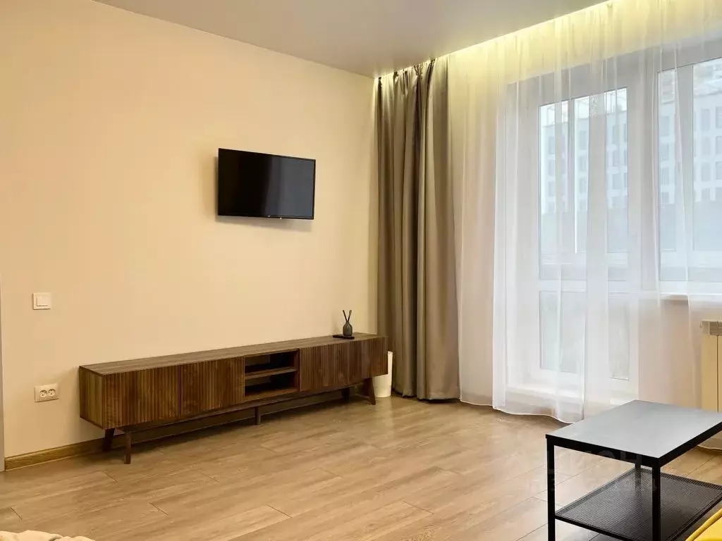 2-к кв. Красноярский край, Красноярск Взлетная ул., 10 (56.0 м) - Фото 2