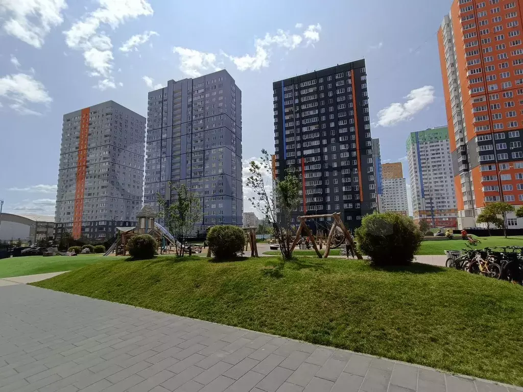 2-к. квартира, 50 м, 24/24 эт. - Фото 1