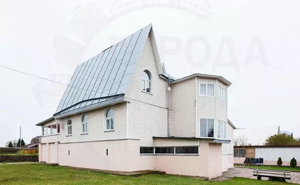 Дом в Ленинградская область, Ломоносовский район, д. Гостилицы ул. ... - Фото 1