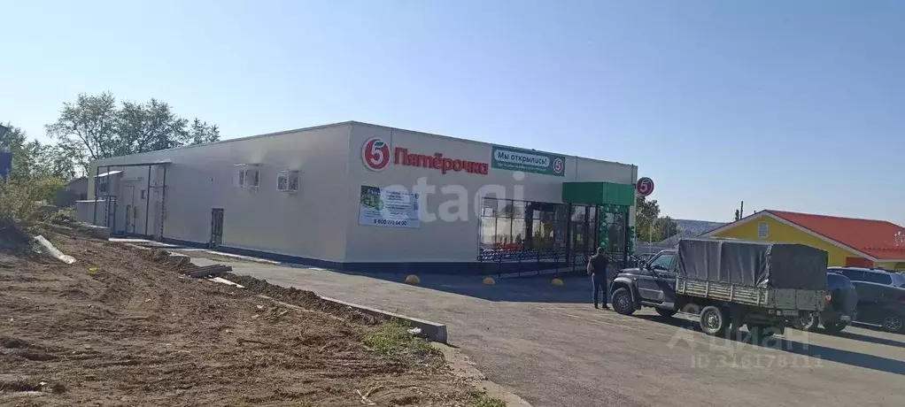 Торговая площадь в Пермский край, Добрянский городской округ, д. Гари ... - Фото 1