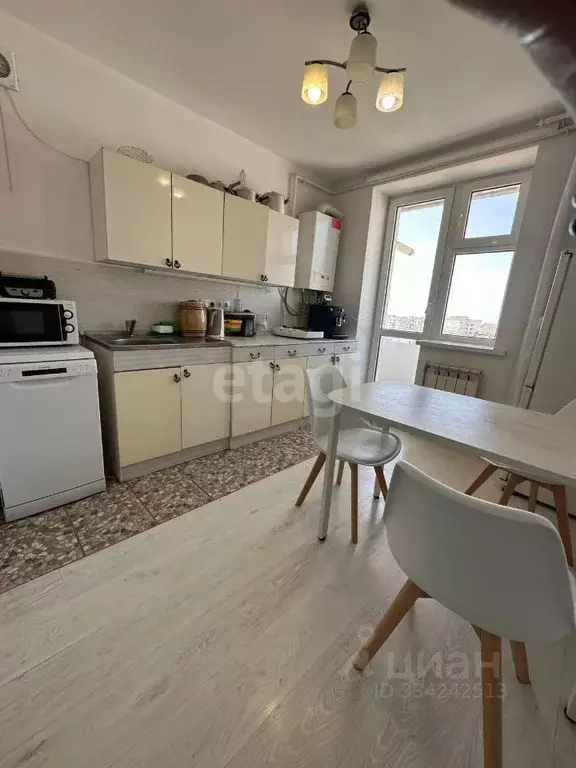 3-к кв. Крым, Евпатория просп. Победы, 85 (63.6 м) - Фото 1