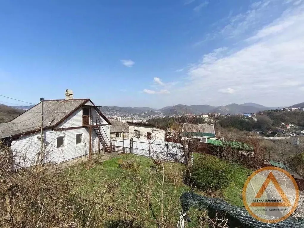 Дом в Краснодарский край, Туапсе ул. Тимирязева, 10 (50 м) - Фото 1