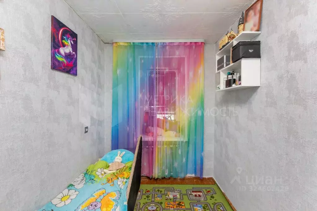 3-к кв. Тюменская область, Тюменский муниципальный округ, пос. ... - Фото 0