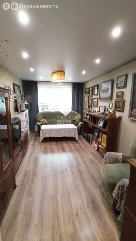 3-комнатная квартира: Кирово-Чепецк, Чепецкая улица, 18 (63.2 м) - Фото 1