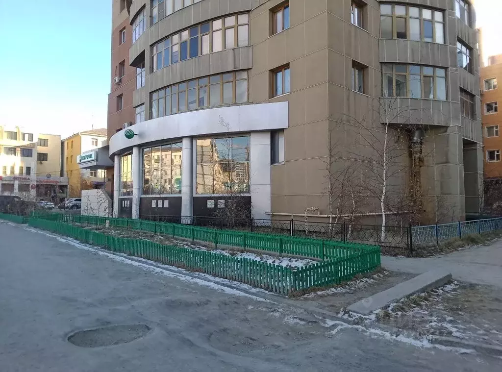 Помещение свободного назначения в Саха (Якутия), Якутск ул. Петра ... - Фото 2