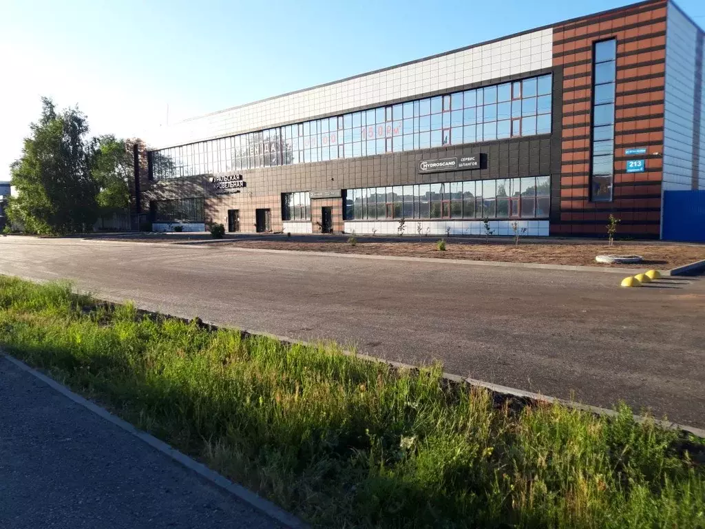 Склад в Тюменская область, Тюмень ул. 50 лет Октября, 213с4 (138 м) - Фото 0