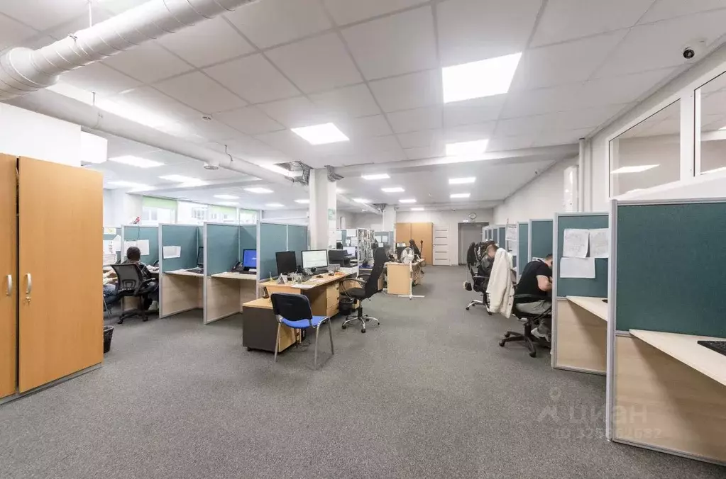 Помещение свободного назначения в Москва Звездный бул., 21С1 (330 м) - Фото 1