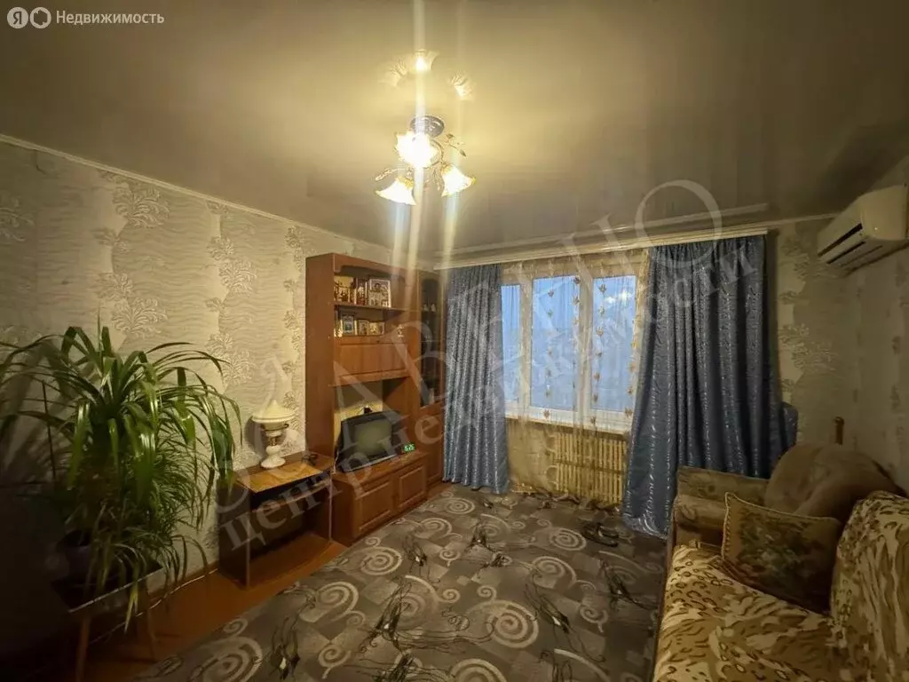 3-комнатная квартира: Воронеж, улица Героев Сибиряков, 36 (53.7 м) - Фото 1