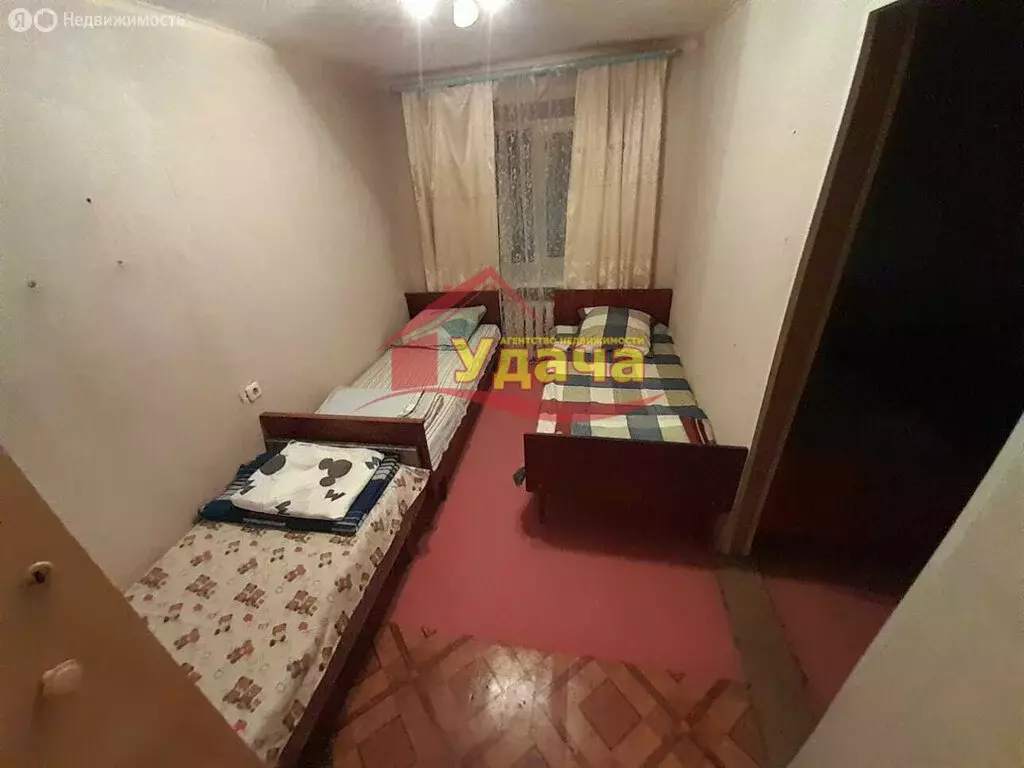 4-комнатная квартира: Новотроицк, улица Губина, 16 (65 м) - Фото 0