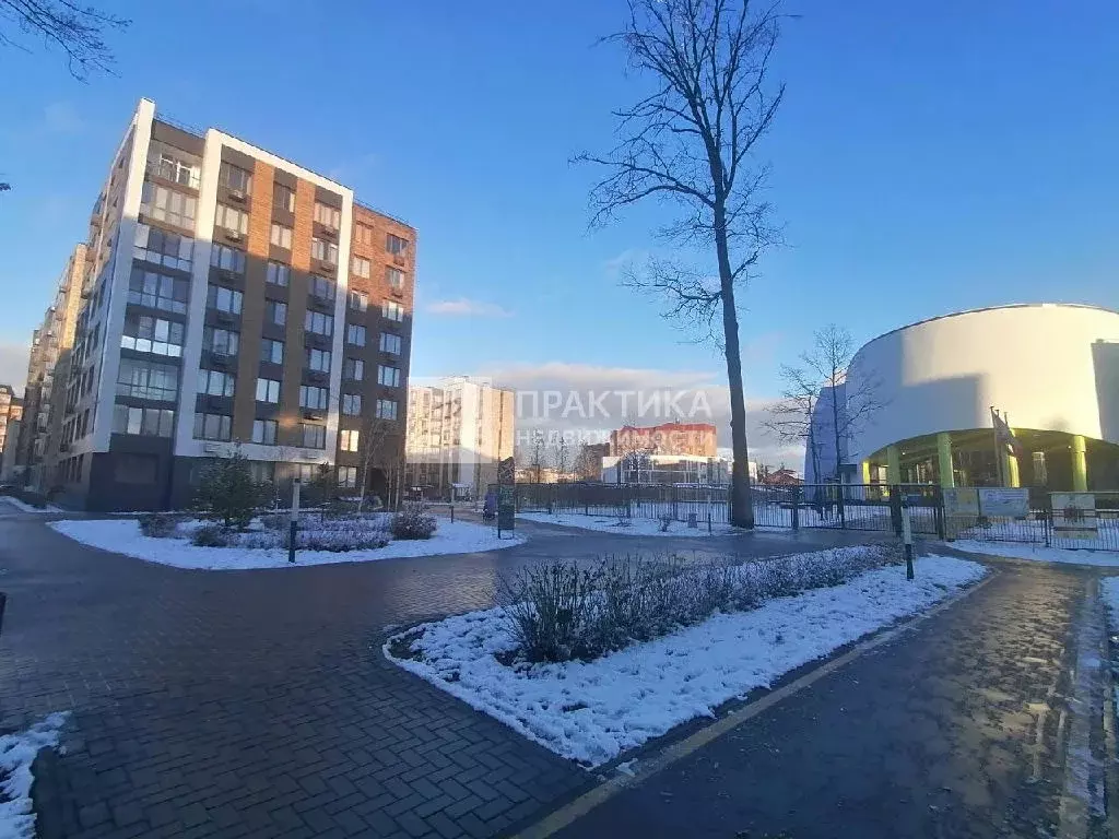 Продается 3-комнатная квартира - Фото 1