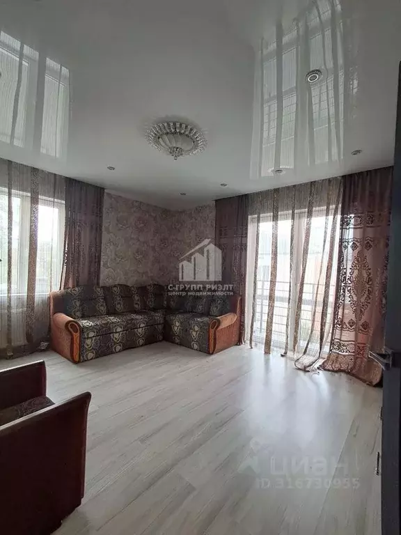 2-к кв. Калининградская область, Калининград Окская ул., 17 (56.9 м) - Фото 1