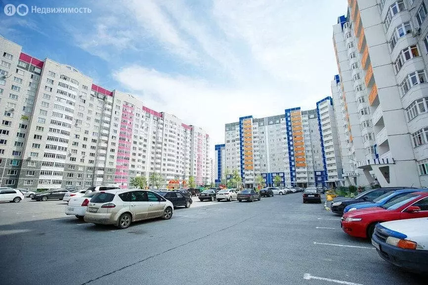 2-комнатная квартира: Тюмень, Широтная улица, 170 (62.5 м) - Фото 2