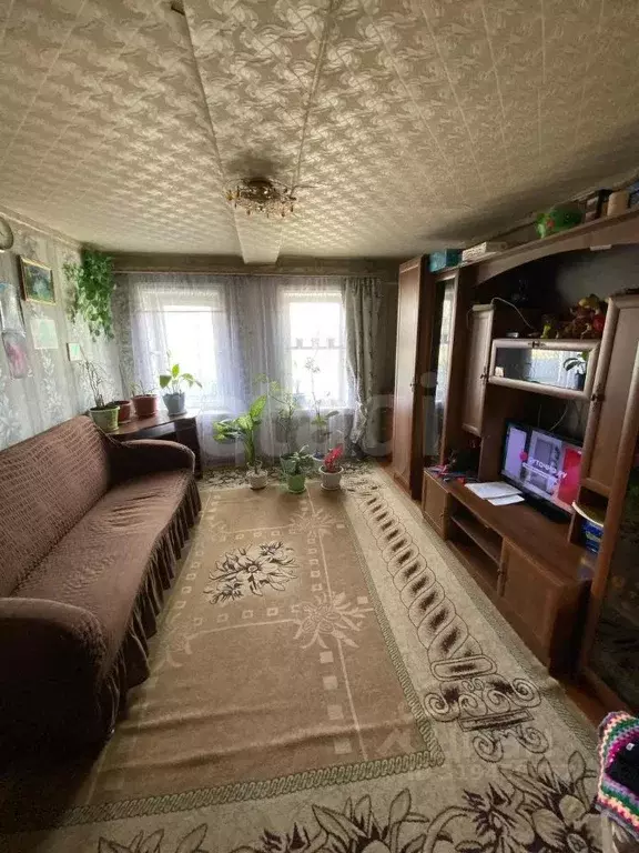 Дом в Псковская область, Порхов ул. Калинина, 27 (35 м) - Фото 0