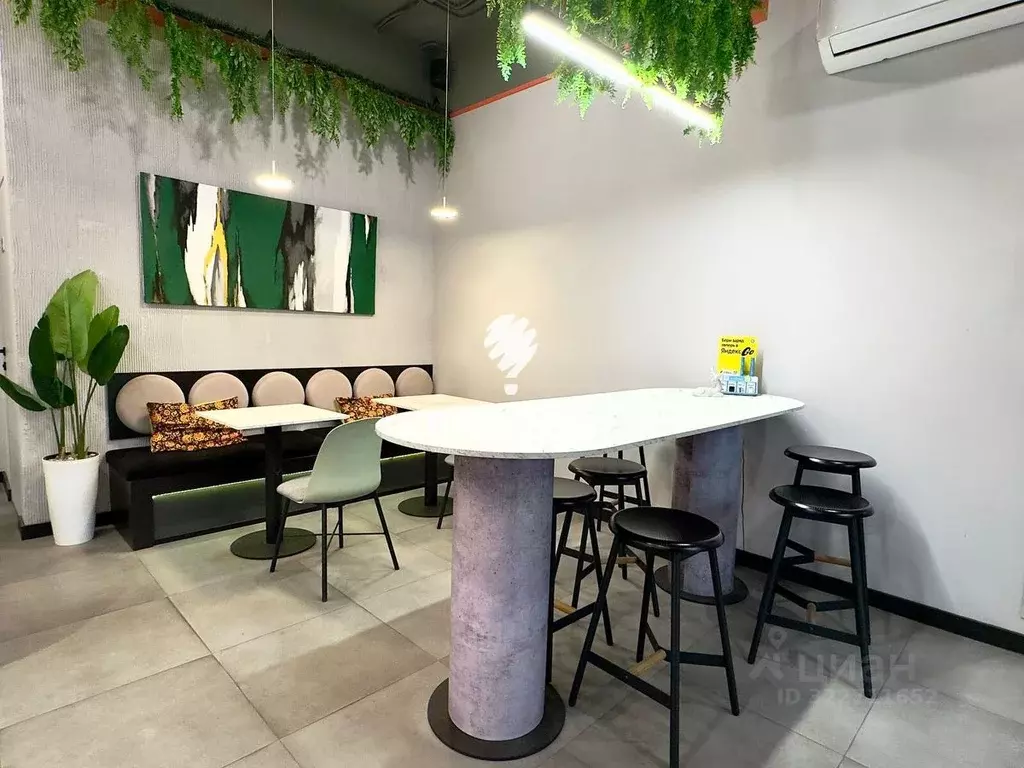 Помещение свободного назначения в Брянская область, Брянск ул. ... - Фото 1