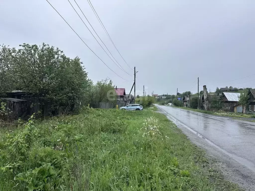 Участок в Свердловская область, Староуткинск пгт ул. 1-я Чусовская, 5 ... - Фото 2