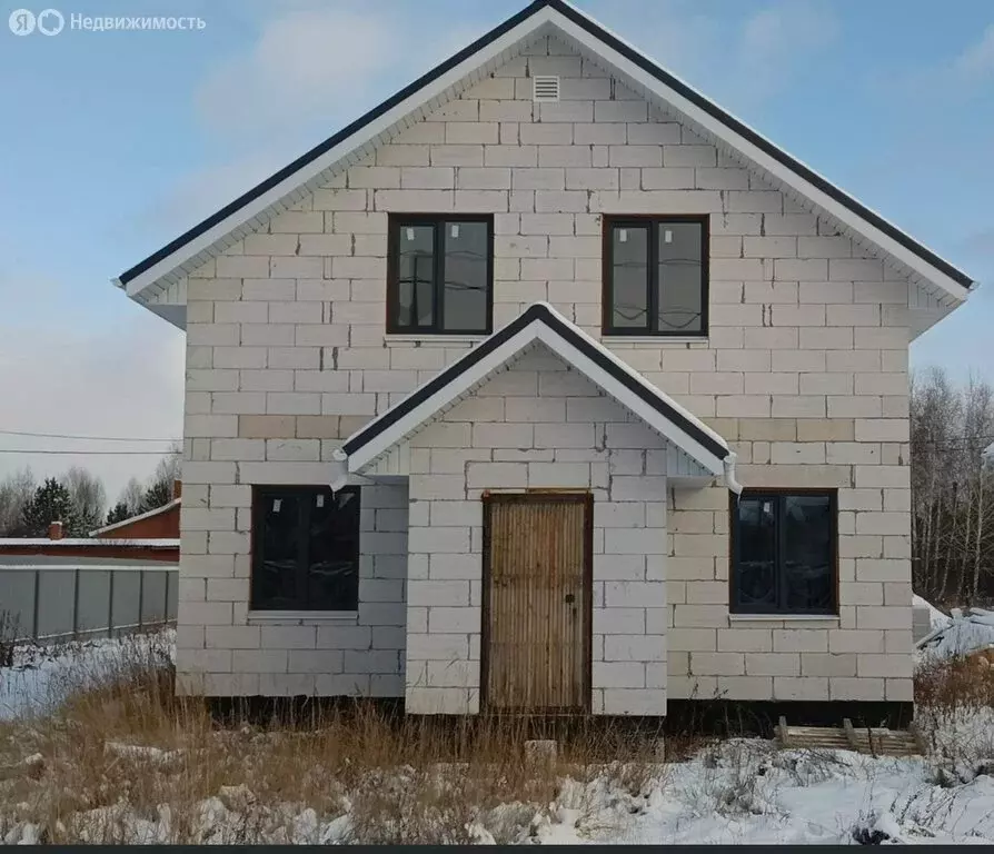 Дом в село Белозёрки, Лесная улица (120 м) - Фото 0