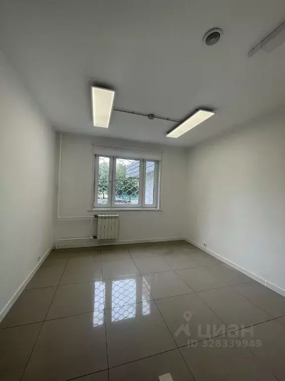 Торговая площадь в Москва Пятницкое ш., 31 (12 м) - Фото 1