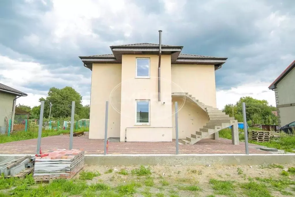 Дом в Калининградская область, Гурьевский муниципальный округ, пос. ... - Фото 1