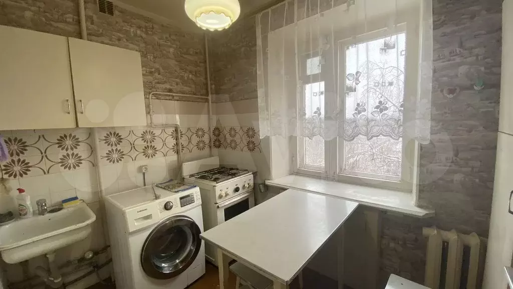 3-к. квартира, 60 м, 8/9 эт. - Фото 0