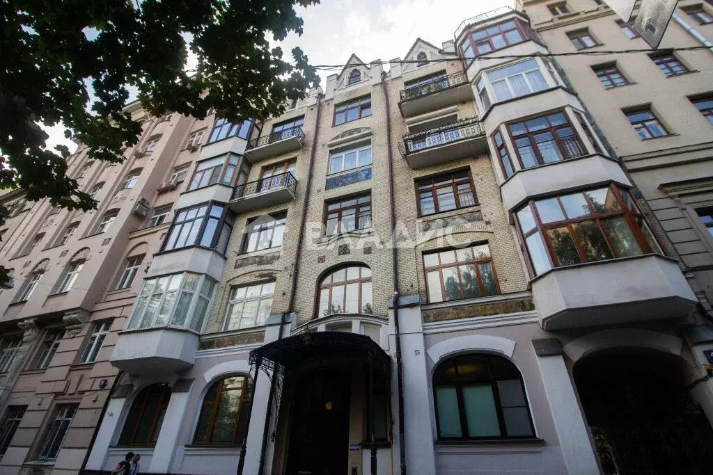 Продается 3-комнатная квартира - Фото 1