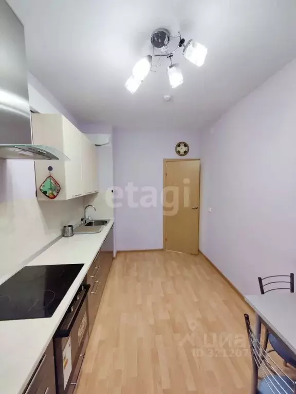 1-к кв. Свердловская область, Екатеринбург ул. Парниковая, 6 (37.2 м) - Фото 1