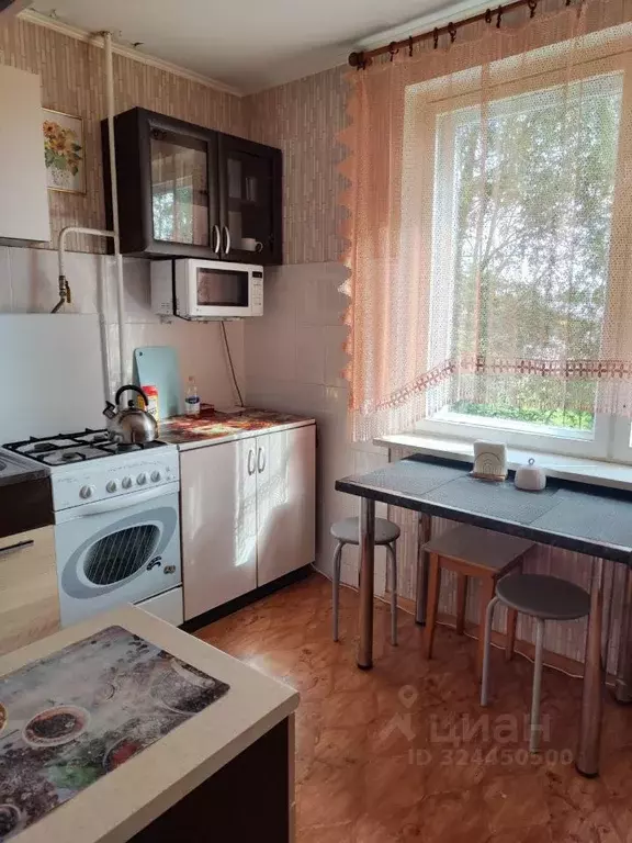 2-к кв. Тверская область, Конаково Учебная ул., 11 (45.0 м) - Фото 2