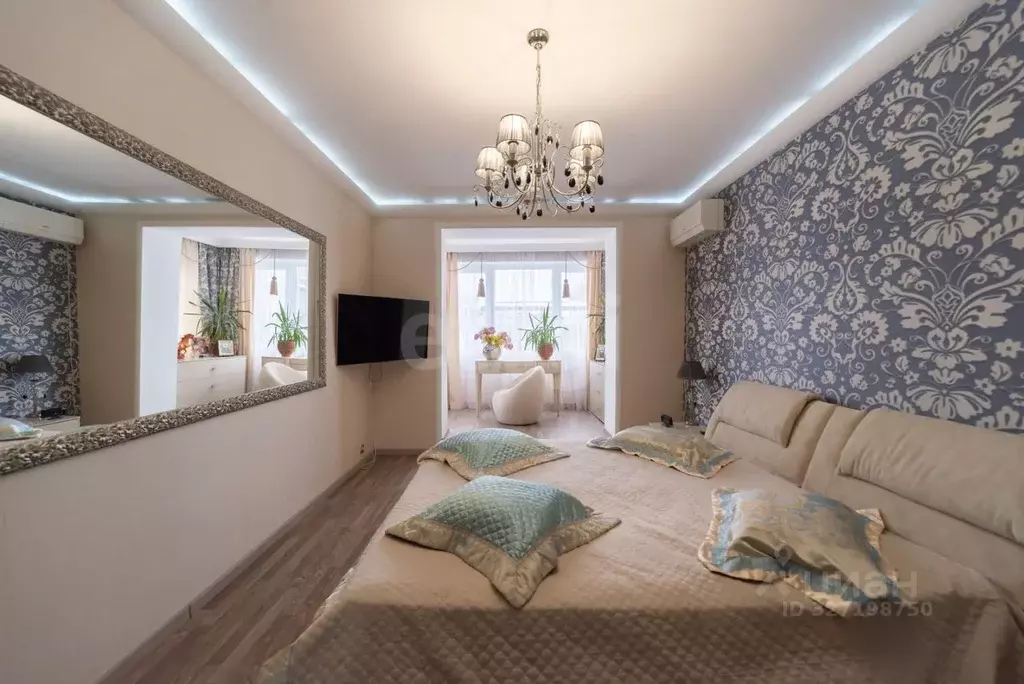 Дом в Калининградская область, Калининград Лесная ул., 77 (290 м) - Фото 1