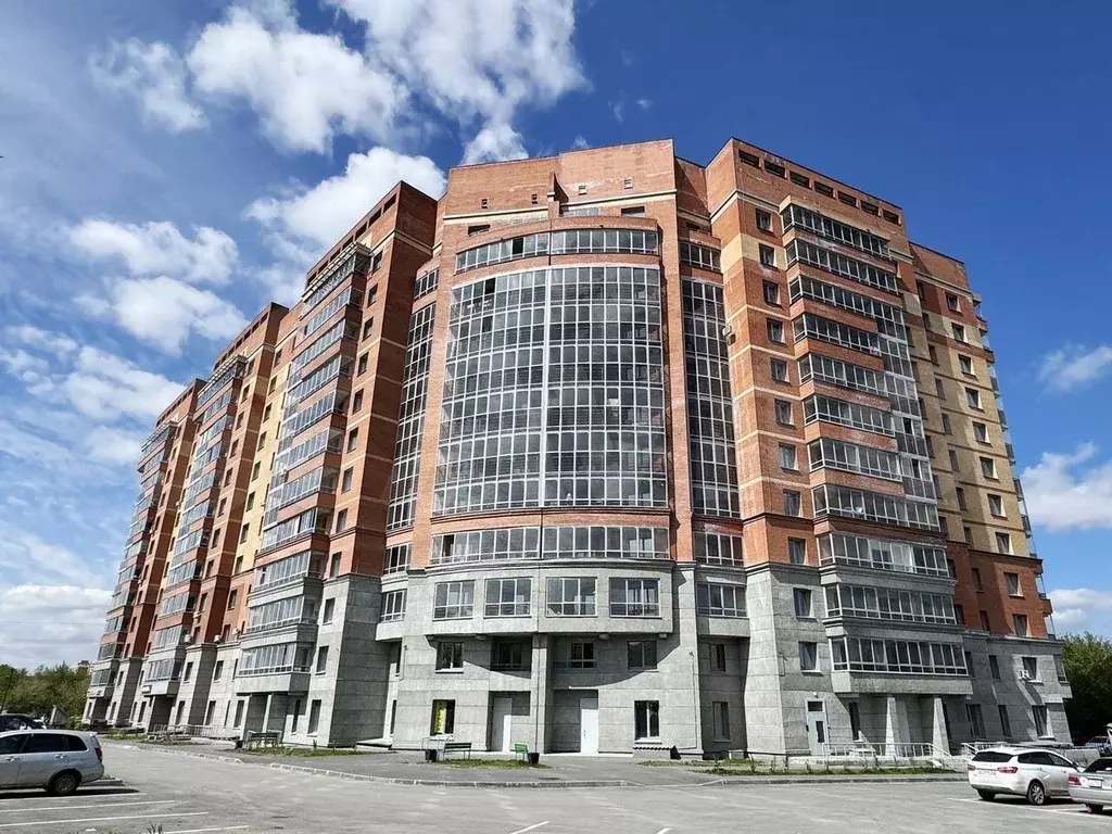 2-к. квартира, 72,7 м, 8/12 эт. - Фото 1