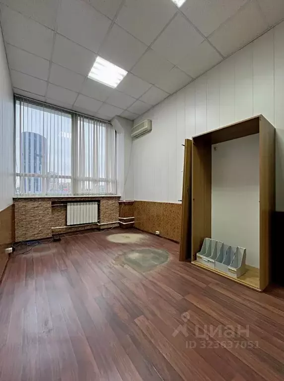 Офис в Московская область, Мытищи ул. Карла Маркса, 4А (15 м) - Фото 1