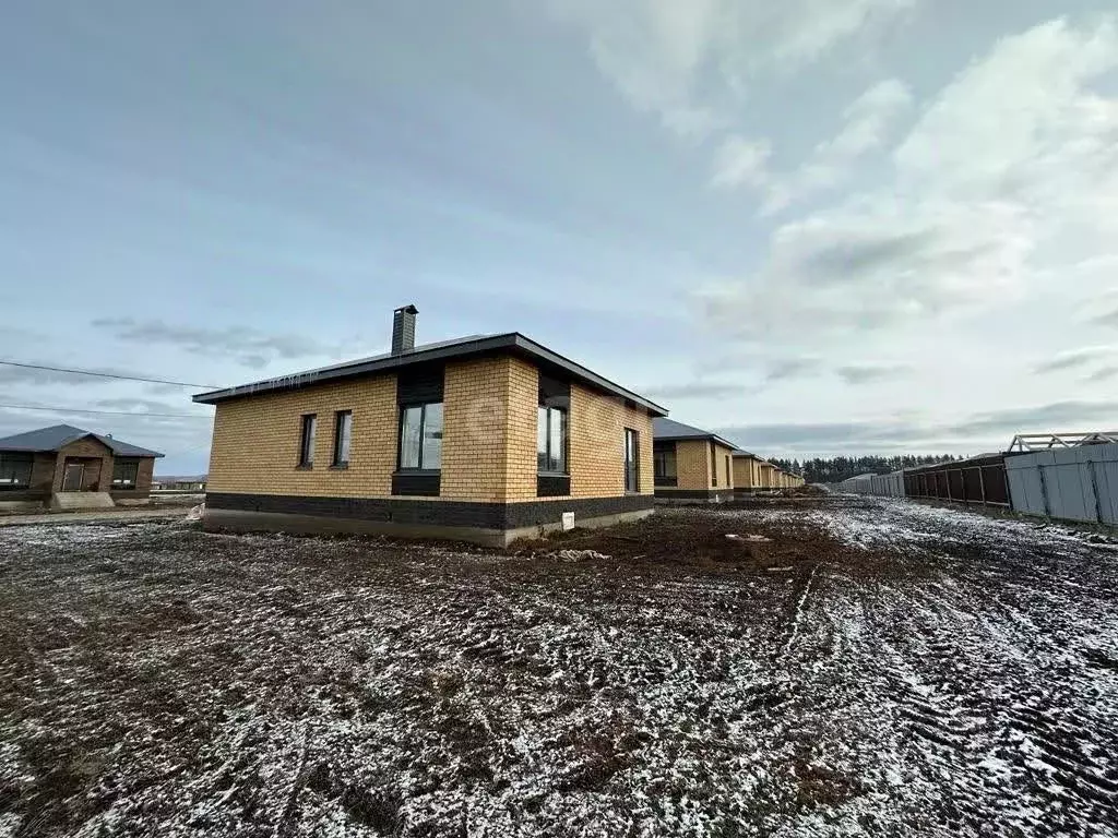 Дом в Башкортостан, Уфа городской округ, с. Нагаево ул. Салютная, 52А ... - Фото 0