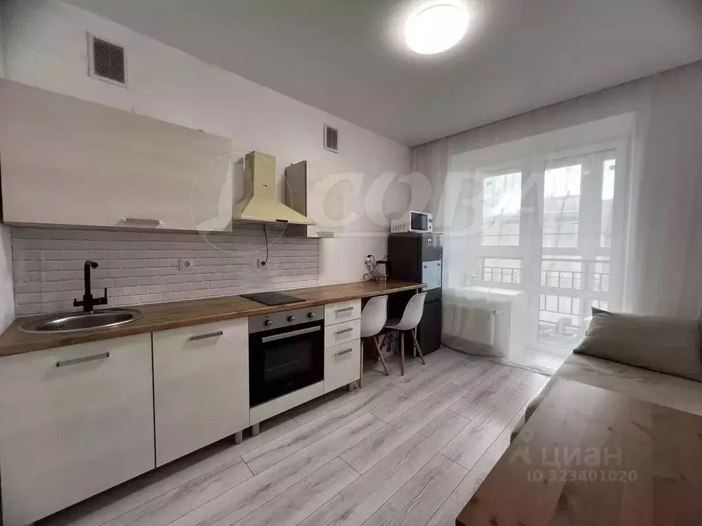 2-к кв. Тюменская область, Тюмень ул. Тимофея Кармацкого, 9 (52.0 м) - Фото 1