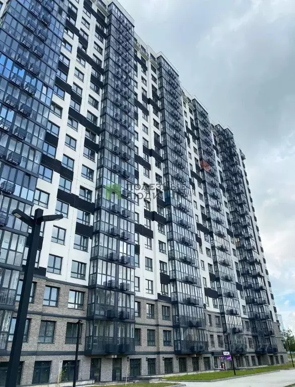 2-к кв. Орловская область, Орел ул. Генерала Родина, 66Ак1 (67.4 м) - Фото 0