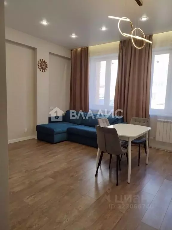 3-к кв. Бурятия, Улан-Удэ просп. Строителей, 5А (57.4 м) - Фото 1