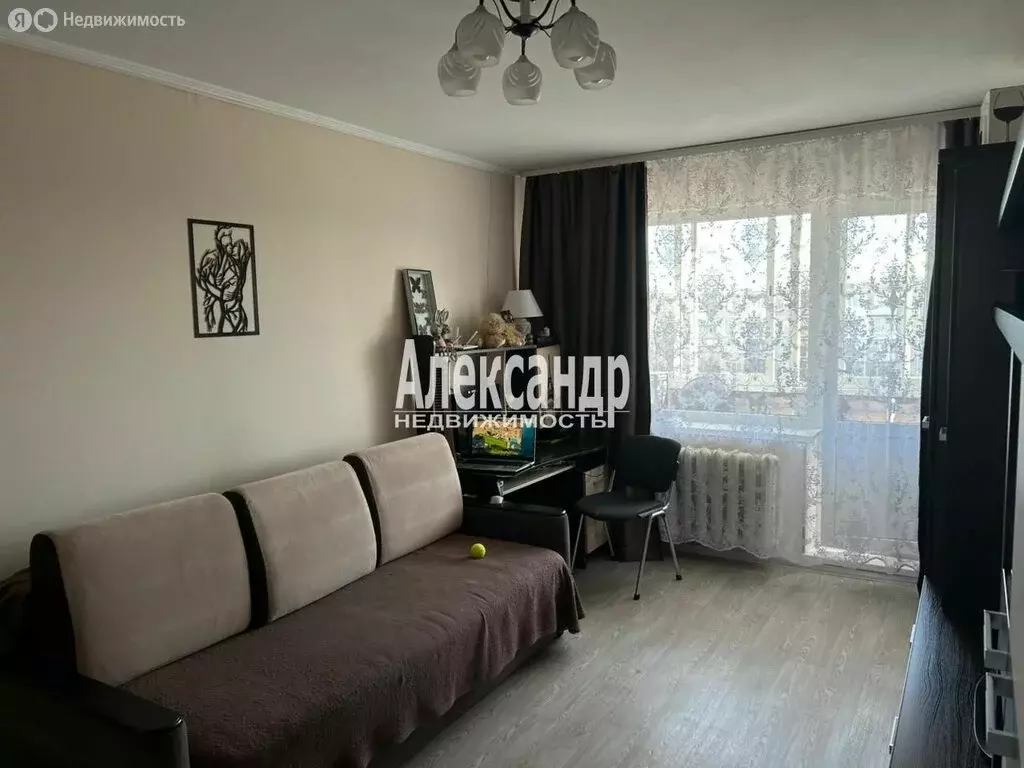 1-комнатная квартира: Ломоносов, Швейцарская улица, 8к2 (29.5 м) - Фото 1