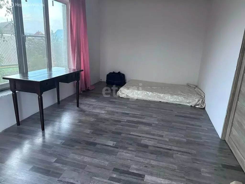 Дом в Улан-Удэ, микрорайон Заречный, Российская улица (240.1 м) - Фото 1