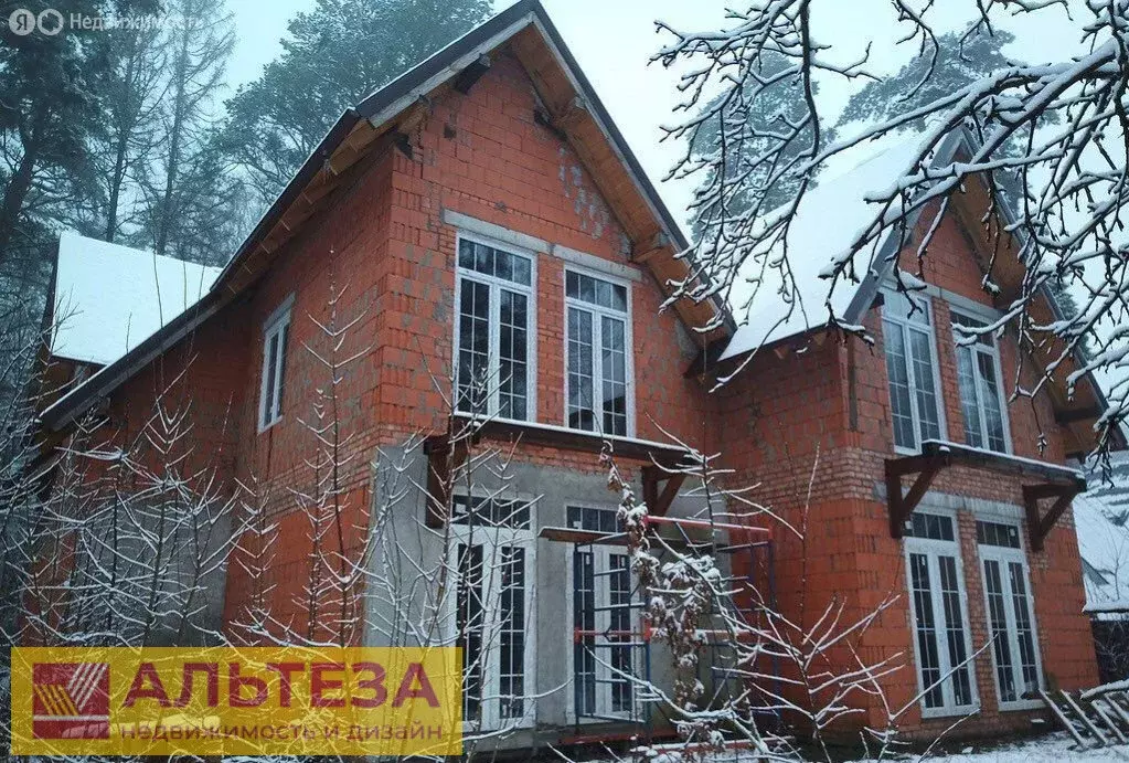 Дом в Светлогорск, улица Степана Разина, 1А (160 м) - Фото 0