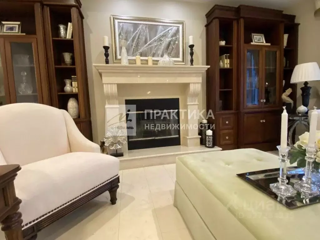 Дом в Московская область, Мытищи городской округ, пос. Вешки бул. ... - Фото 1