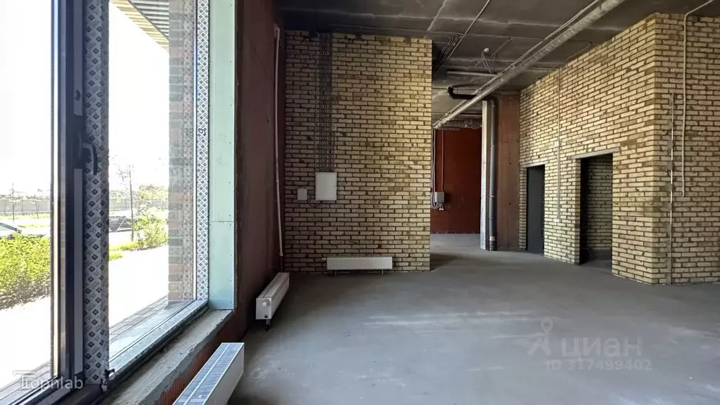 Помещение свободного назначения в Татарстан, Казань Родины мкр, Яратам ... - Фото 1