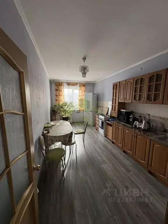 2-к кв. Бурятия, Улан-Удэ ул. Бабушкина, 180 (83.1 м) - Фото 1