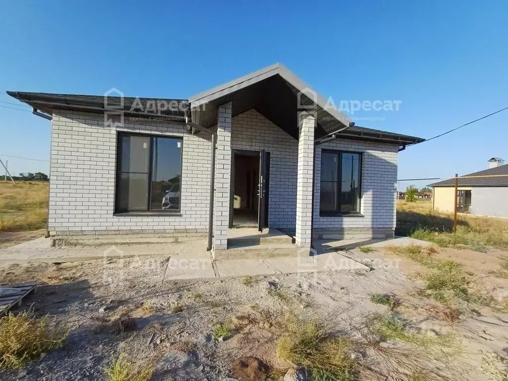 Дом в Волгоградская область, Светлоярский район, Кировское с/пос, ... - Фото 1