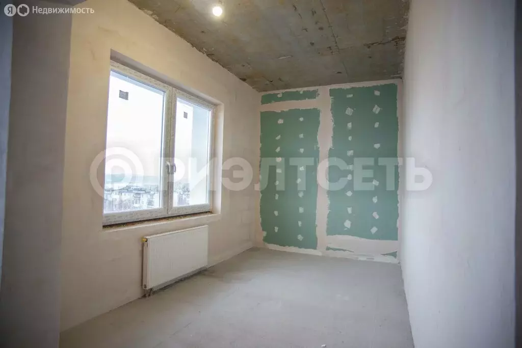 3-комнатная квартира: Мурманск, проезд Михаила Бабикова, 6А (86.5 м) - Фото 2