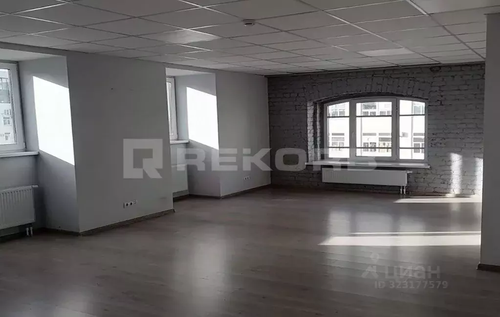 Офис в Санкт-Петербург ул. Моисеенко, 22Д (218 м) - Фото 1