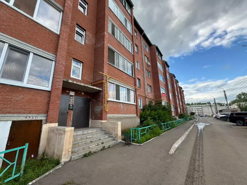 Продаётся 2-к квартира, 67 м - Фото 0