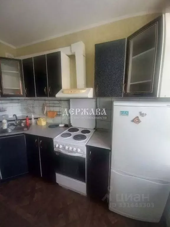 3-к кв. Белгородская область, Старый Оскол Зеленый Лог мкр, 1Б (65.0 ... - Фото 1