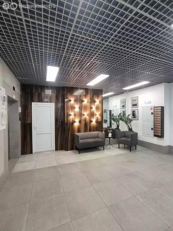 3-комнатная квартира: Ростов-на-Дону, Стабильная улица, 3с2 (65 м) - Фото 0