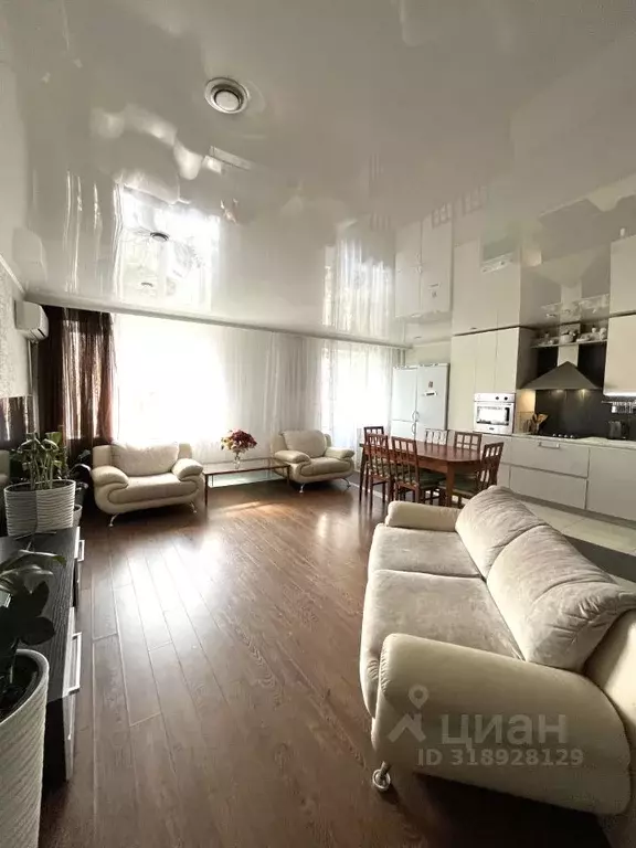 2-к кв. Саратовская область, Энгельс Трудовая ул., 12/2 (60.0 м) - Фото 1