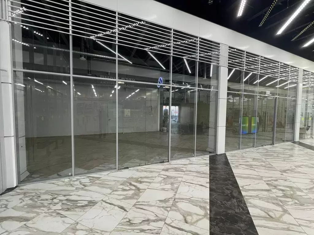 Торговая площадь в Санкт-Петербург Дунайский просп., 27к1 (457 м) - Фото 1